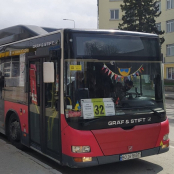 Автобусний маршрут №32, який курсує через міське кладовище, відновлює щоденну роботу