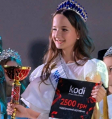 Учениця з Тернополя здобула звання «Міні Топ Модель України 2026 Grand Prix»