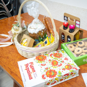 У Тернополі підготували 1050 великодніх кошиків для родин загиблих і зниклих безвісти захисників