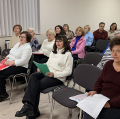 Розклад занять на цей тиждень для людей поважного віку в Терцентрі